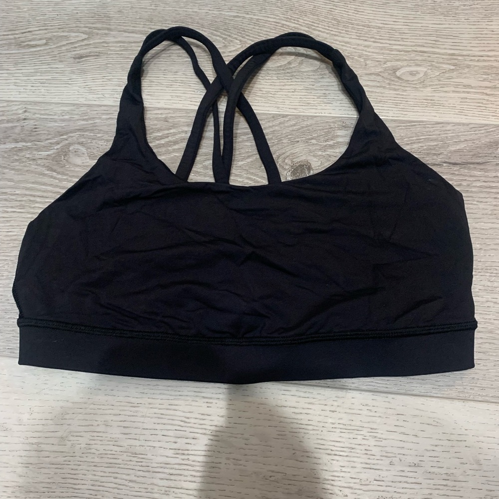 *Lululemon* Lightweight sports bra